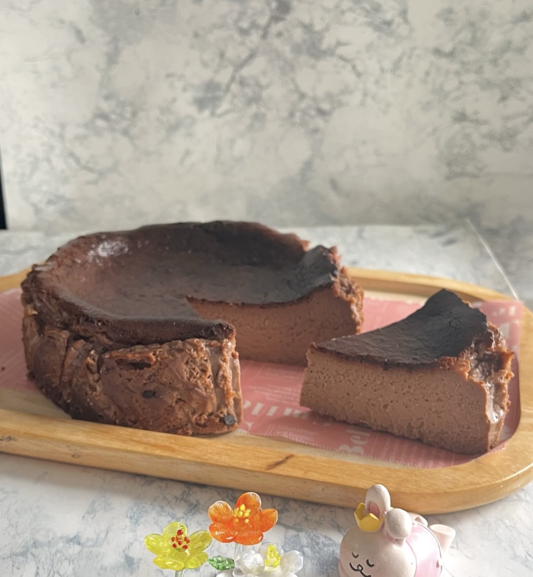 バスクチョコレートチーズケーキ